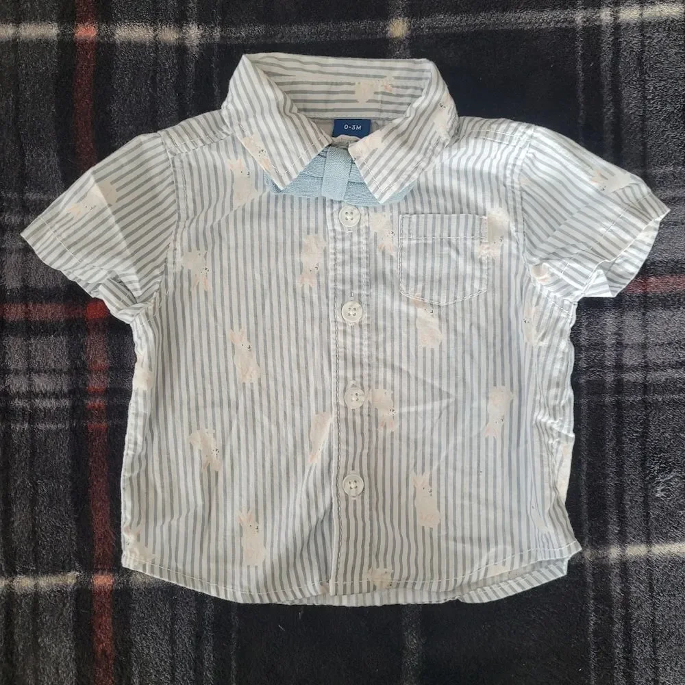 Old navy size 0-3 month boys blue stripped Short-Sleeve bunny Shirt & Bow-Tie
